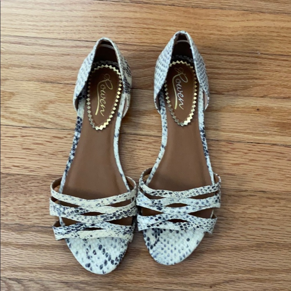 Rowan size 7 sandal
